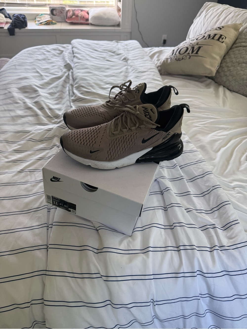 Nike 270 Men’s Sneakers in Taupe with Black Accents